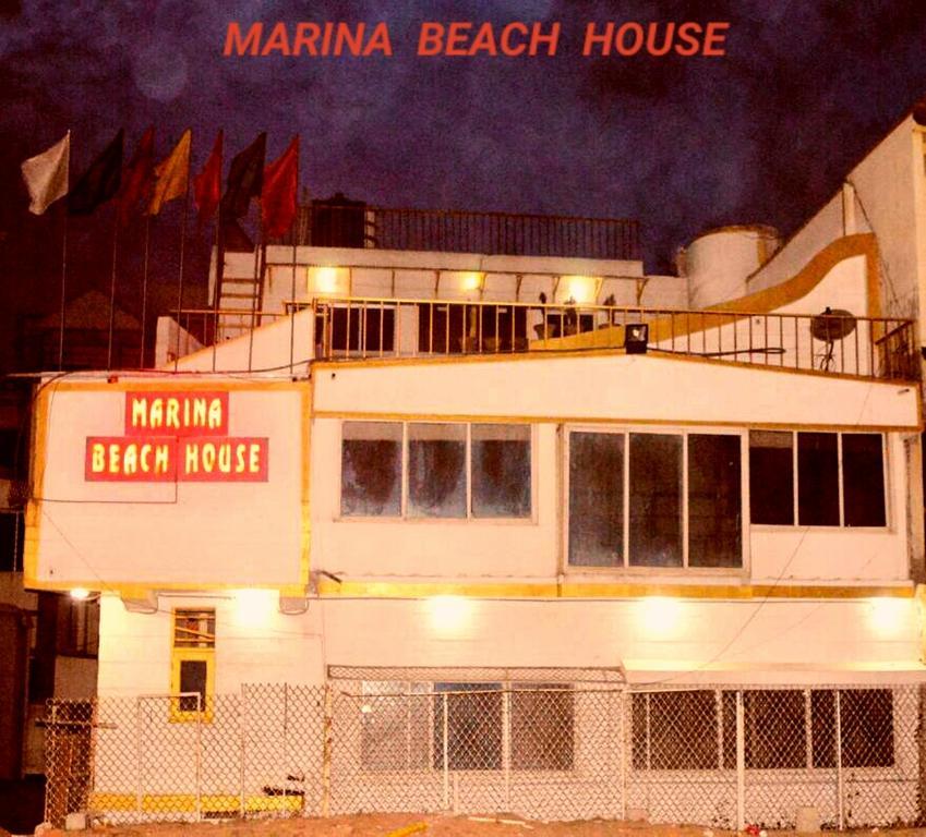 Marina Beach House Hotel Puri Exterior photo